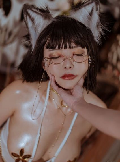善良的小姨姨子_在线观看