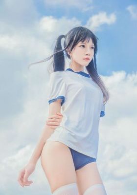 《桌球上的艳遇》_BD英语HD在线观看